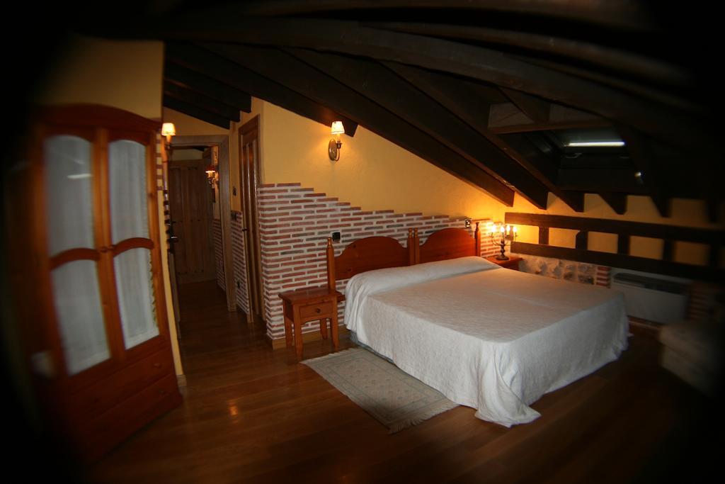La Sinagoga Guest House Penaranda de Duero Cameră foto